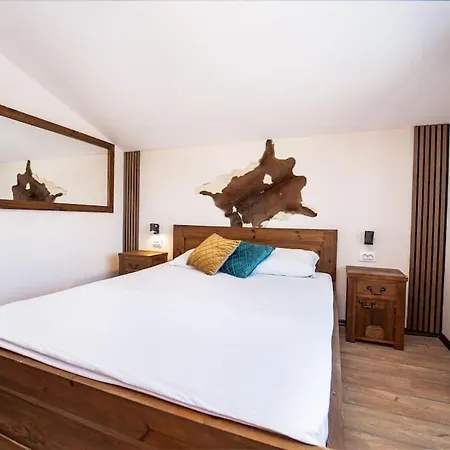 Private Cozy At Alpin + Complex Apartament Bansko